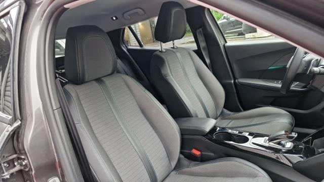 Peugeot 2008 image 5