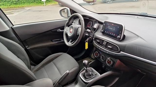 Fiat Tipo image 1