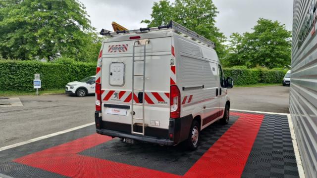 Peugeot Boxer image 9