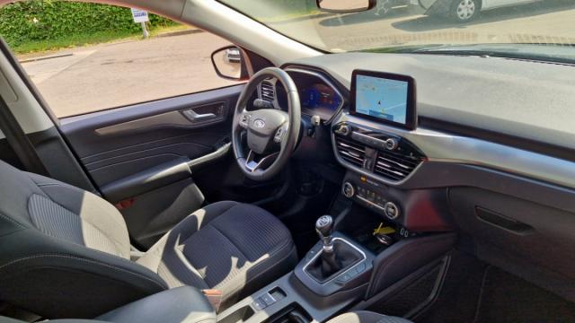 Ford Kuga image 4