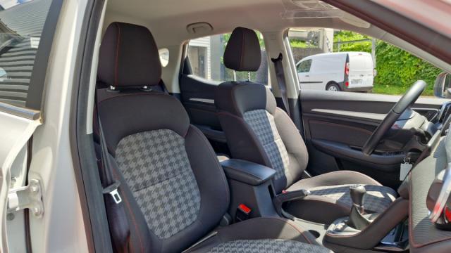 Mg Motor Zs image 6