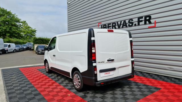 Renault Trafic image 3