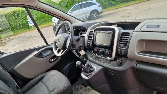 Renault Trafic image 4