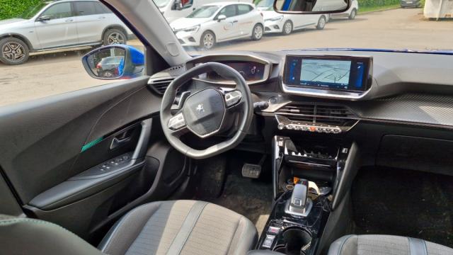 Peugeot 2008 image 4