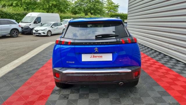 Peugeot 2008 image 3