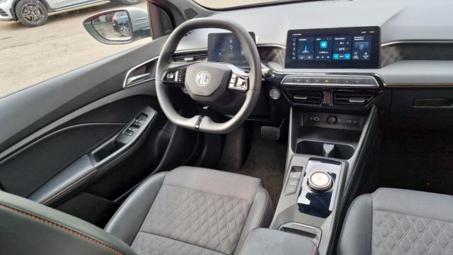 Mg Motor Mg3 image 9