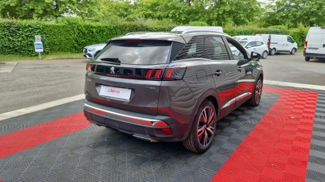 Peugeot 3008 image 3