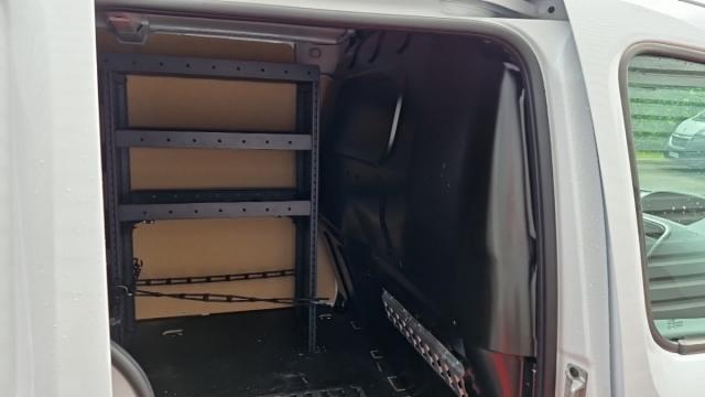 Renault Kangoo Express image 3
