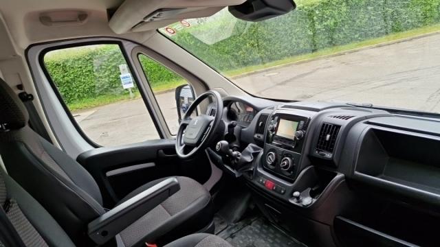 Peugeot Boxer image 9