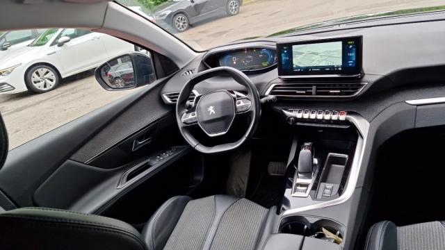 Peugeot 3008 image 3