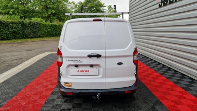 Ford Transit Courier image 3