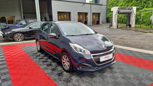 Peugeot 208 image 2
