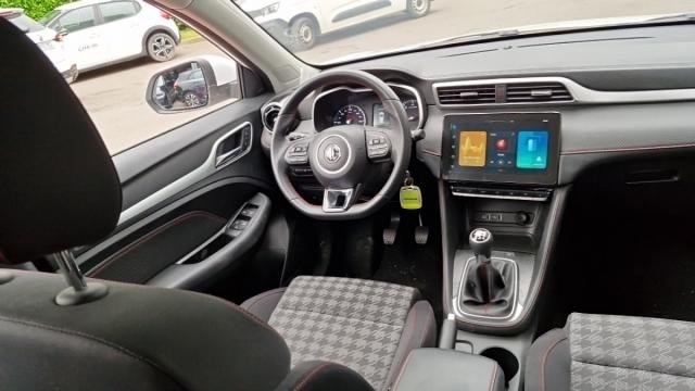Mg Motor Zs image 5