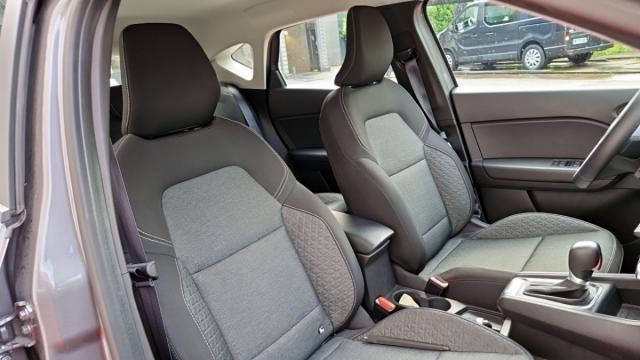 Renault Captur image 1