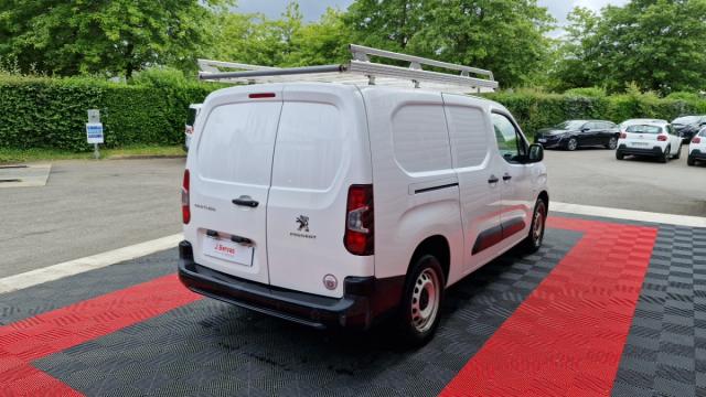 Peugeot Partner image 2