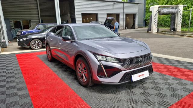 Peugeot 408 image 8