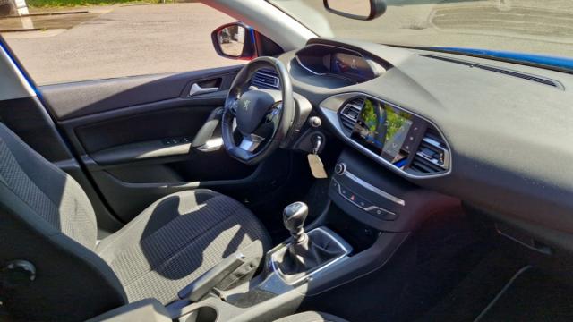 Peugeot 308 image 4