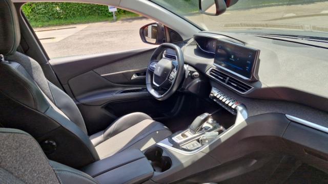 Peugeot 3008 image 9
