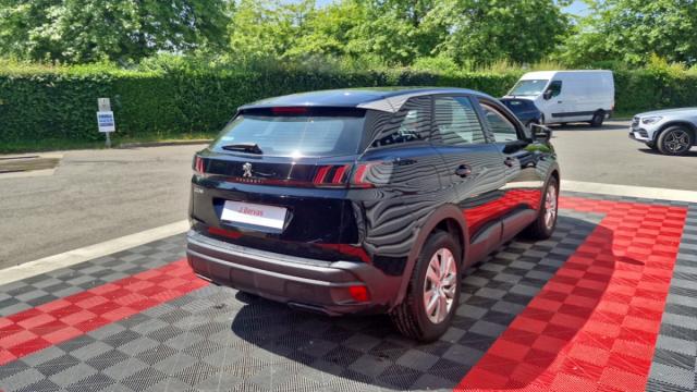 Peugeot 3008 image 1