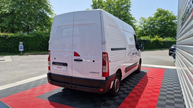 Renault Master image 2