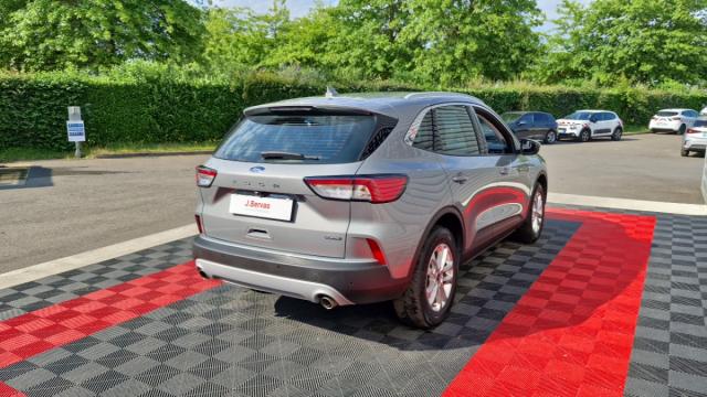 Ford Kuga image 6