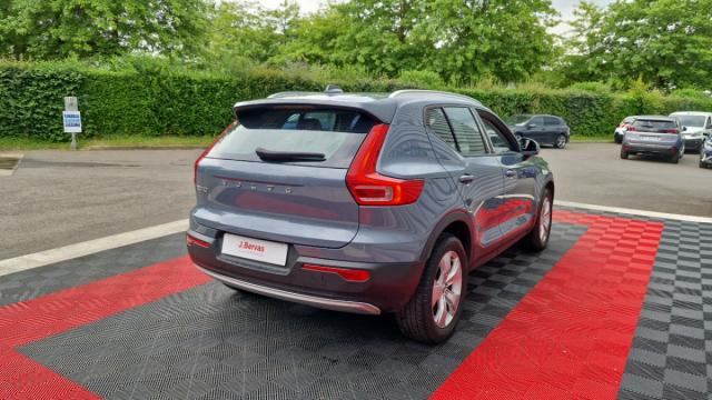Volvo Xc40 image 2