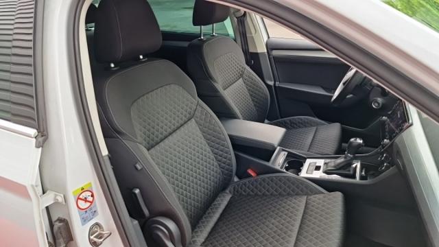 Skoda Superb Combi image 2