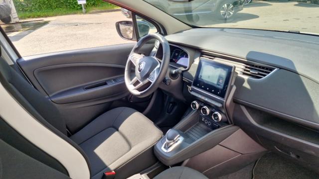 Renault Zoe image 1