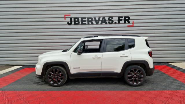 Jeep Renegade image 9