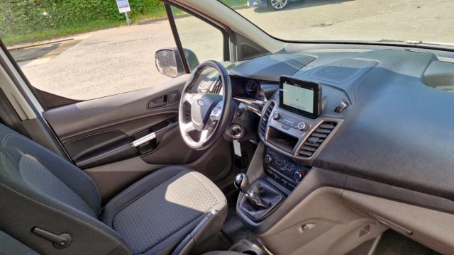 Ford Transit Connect image 5
