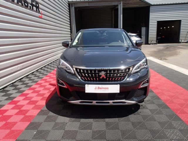 Peugeot 3008 image 2