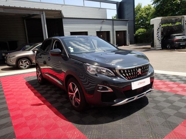 Peugeot 3008 image 3