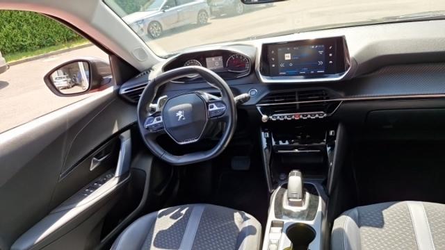 Peugeot 2008 image 5
