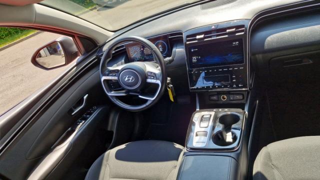 Hyundai Tucson image 9