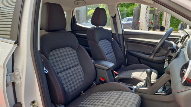 Mg Motor Zs image 4