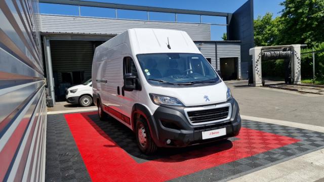 Peugeot Boxer image 3