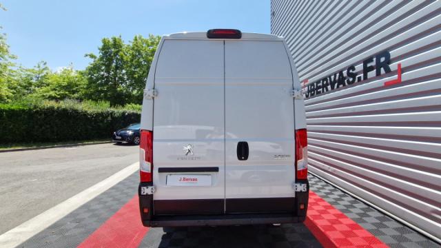 Peugeot Boxer image 9