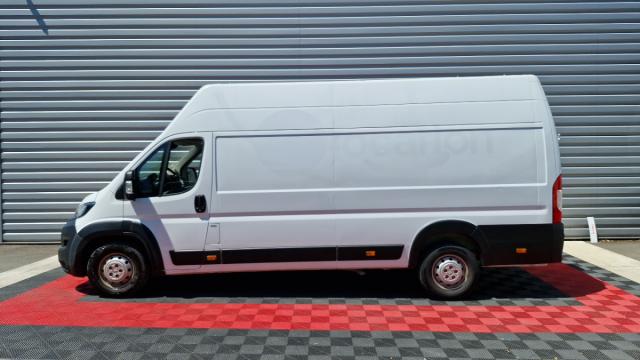 Peugeot Boxer image 8
