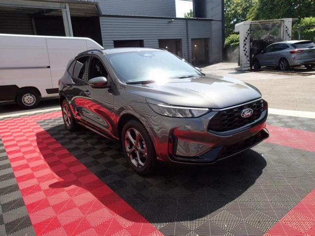 Ford Kuga image 6
