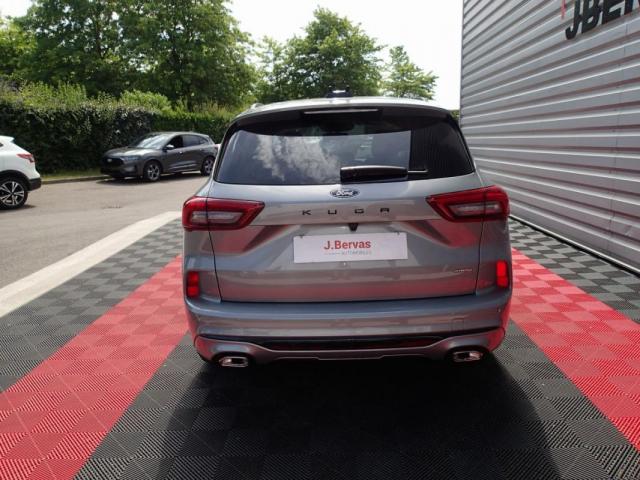 Ford Kuga image 7