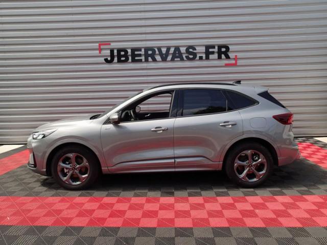 Ford Kuga image 6
