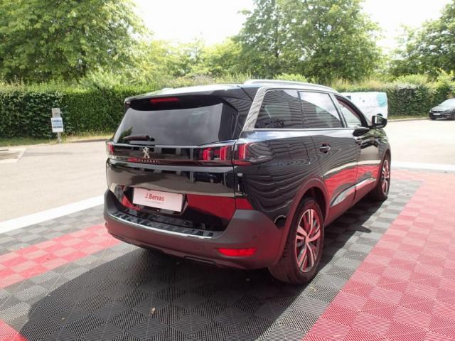 Peugeot 5008 image 3