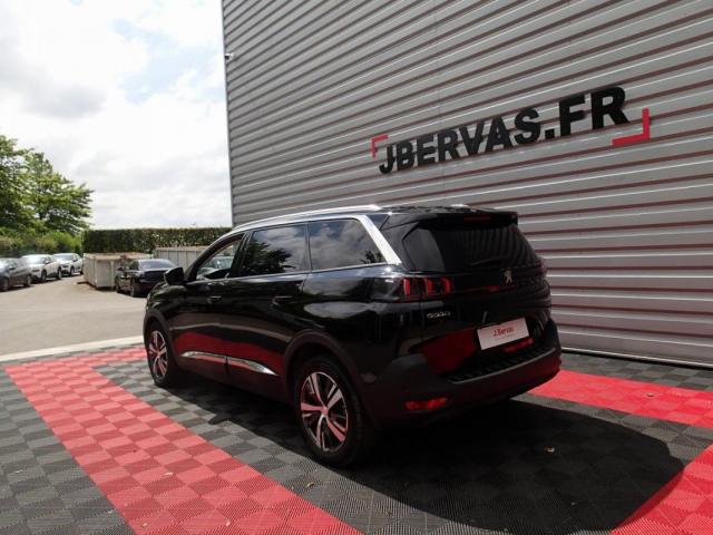Peugeot 5008 image 5