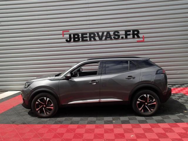 Peugeot 2008 image 8