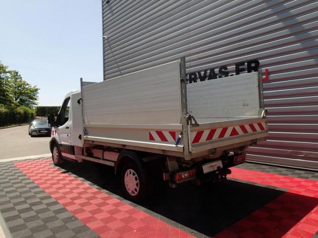 Ford Transit image 6
