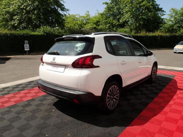 Peugeot 2008 image 7