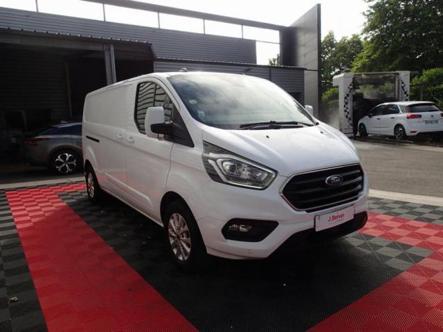 Ford Transit Custom image 6