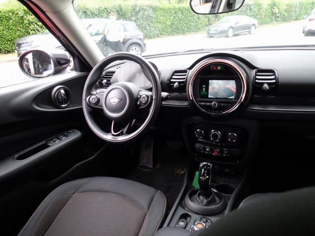 Mini Clubman image 1