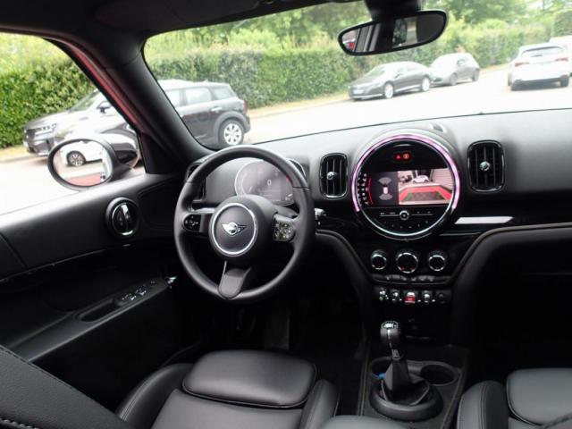 Mini Countryman image 9