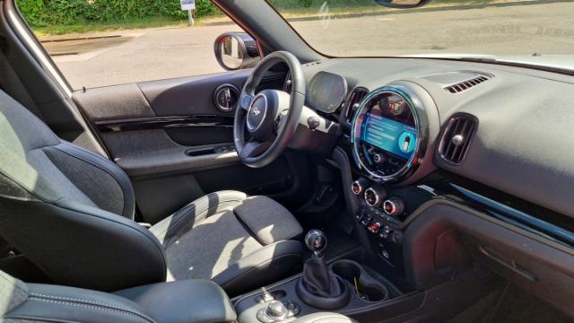 Mini Countryman image 8